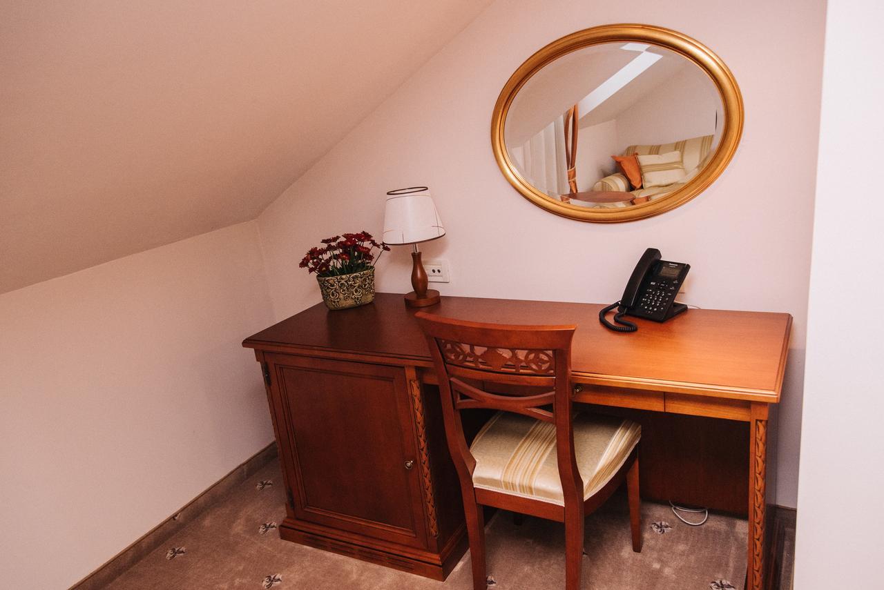 Gospić Hotel Stara Lika מראה חיצוני תמונה