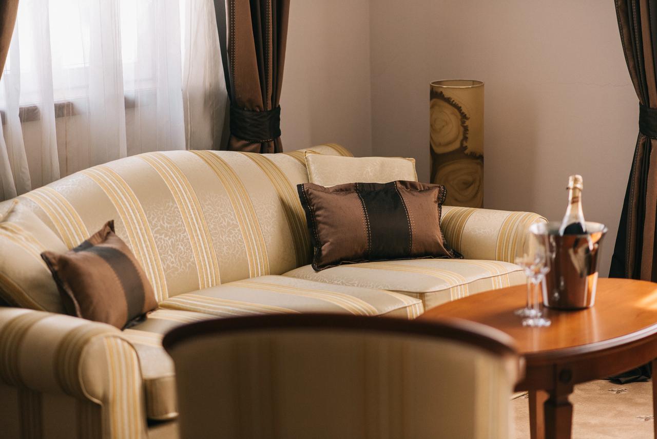 Gospić Hotel Stara Lika מראה חיצוני תמונה