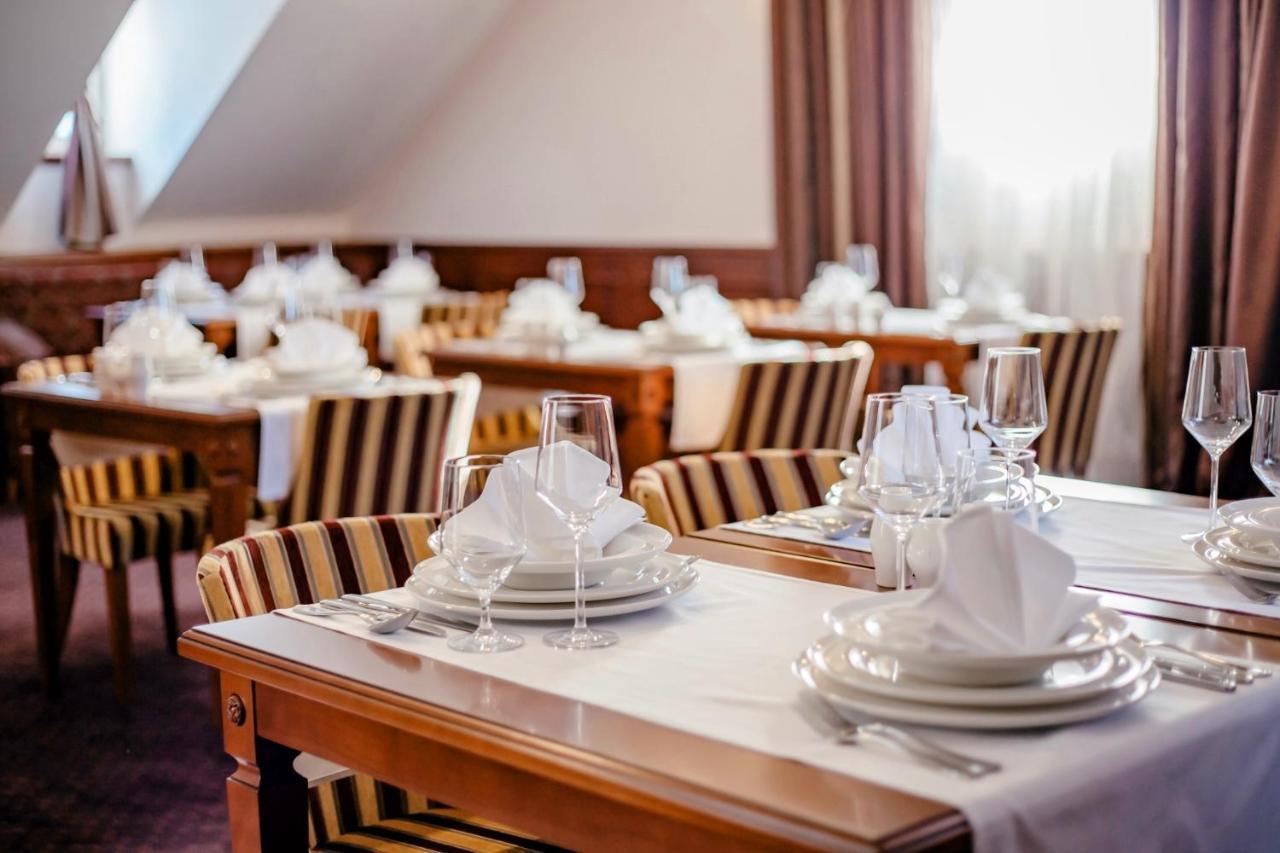 Gospić Hotel Stara Lika מראה חיצוני תמונה