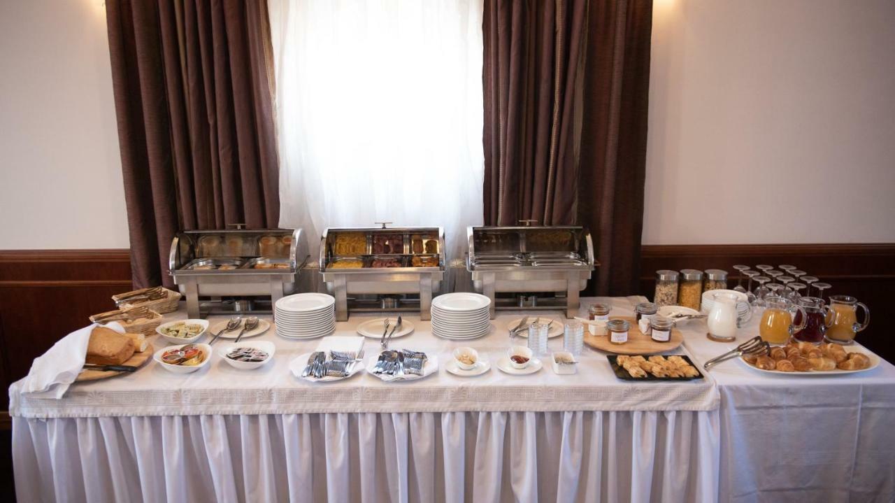 Gospić Hotel Stara Lika מראה חיצוני תמונה